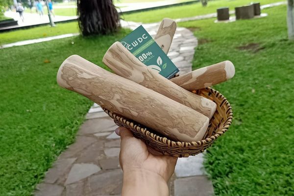 Coffee Wood Braided Chew